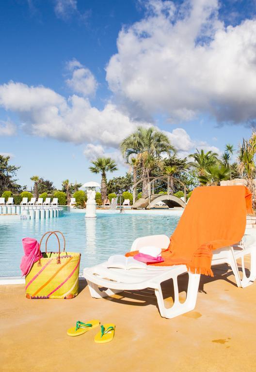 Camping Resort Les Champs Blancs Agde Ngoại thất bức ảnh