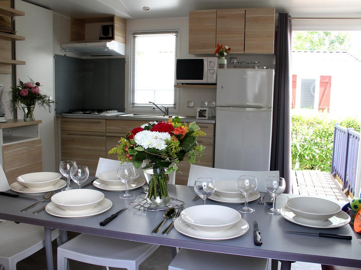 Camping Resort Les Champs Blancs Agde Ngoại thất bức ảnh