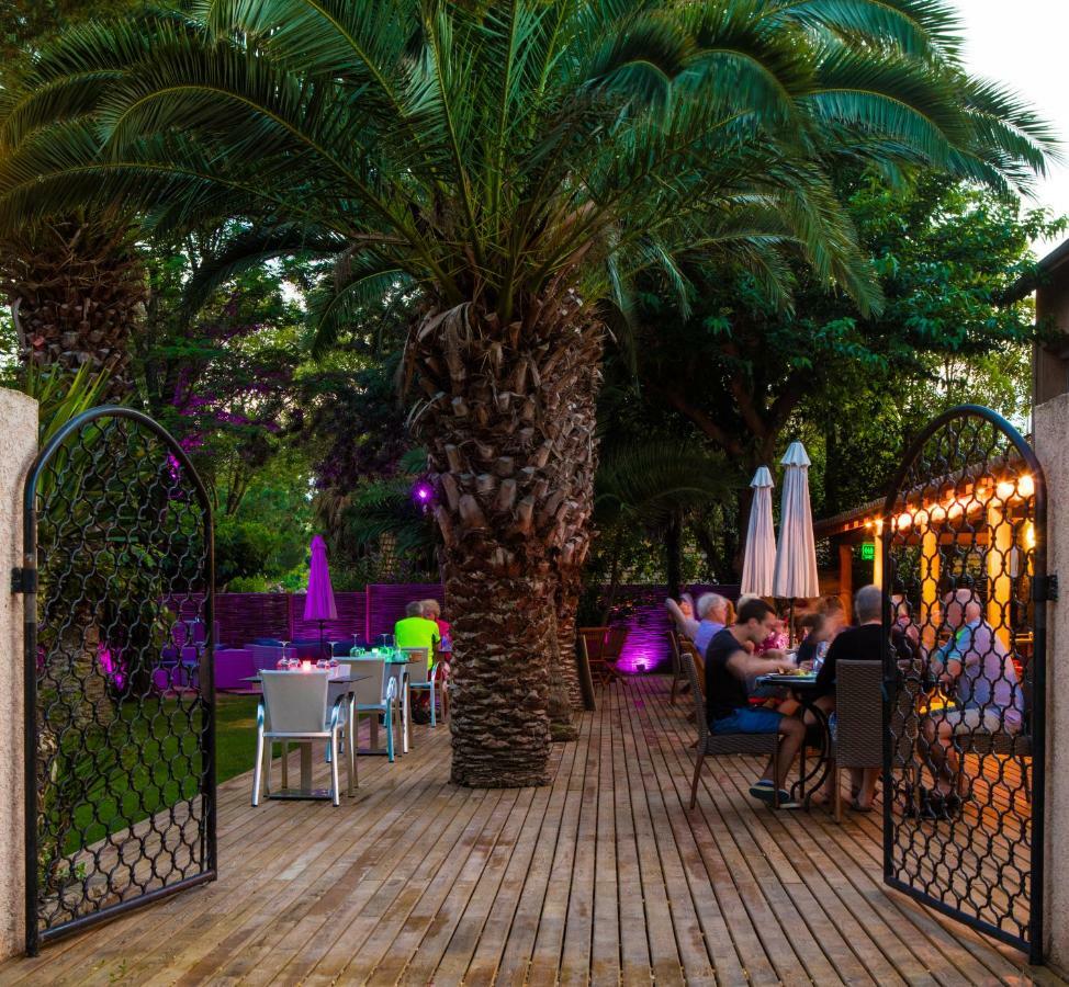 Camping Resort Les Champs Blancs Agde Ngoại thất bức ảnh